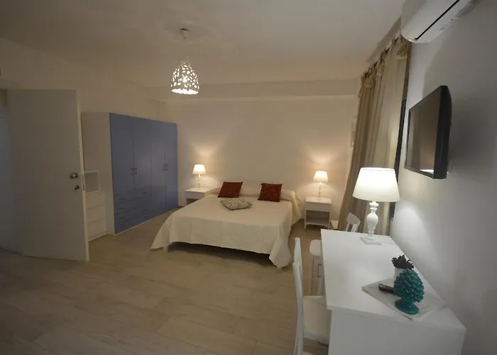 Tra Cielo E Mare 住宿加早餐酒店 Soverato Superiore