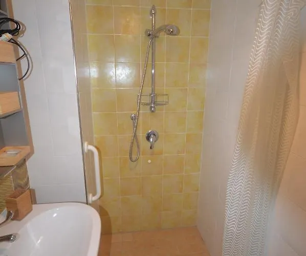 Tra Cielo E Mare Alojamento de Acomodação e Pequeno-almoço Soverato Superiore