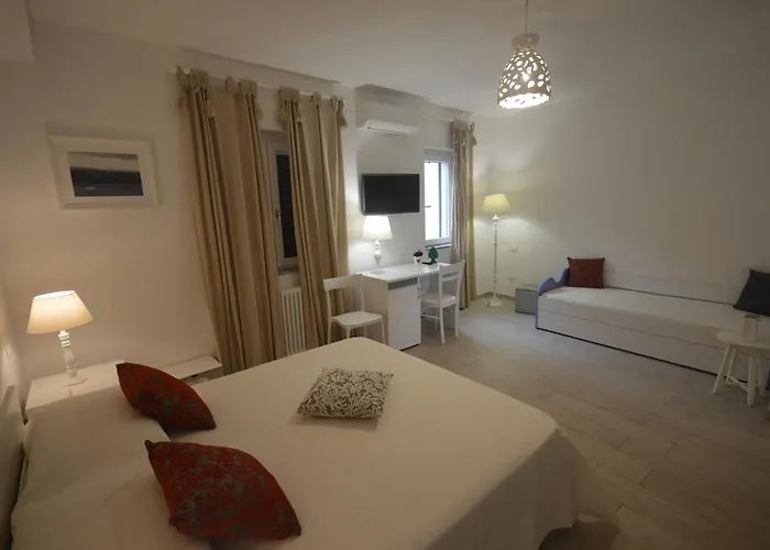 Tra Cielo E Mare Alojamento de Acomodação e Pequeno-almoço 3*